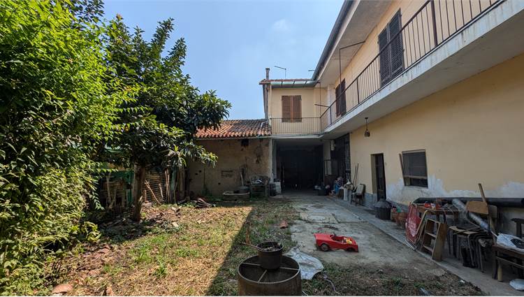 cortile/giardino