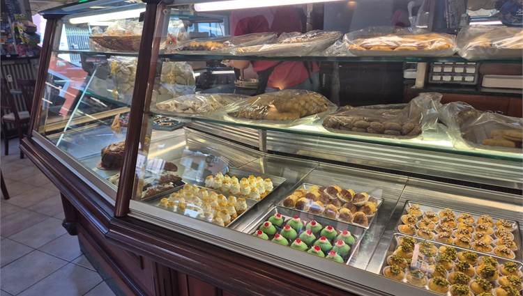 bancone pasticceria_1
