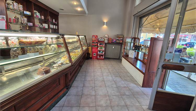 bancone pasticceria